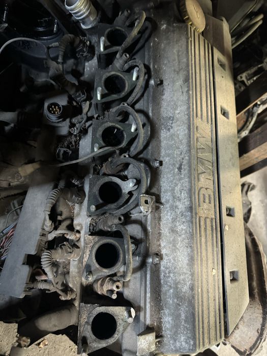 Разборка  опель омега 2.5 тд м51 БЛОК КОЛЕНВАЛ ПОРШНЯ ШАТУНЫ ДВИГАТЕЛЬ