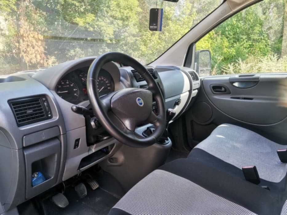 Продам фіат Скудо Гарний стан 2008