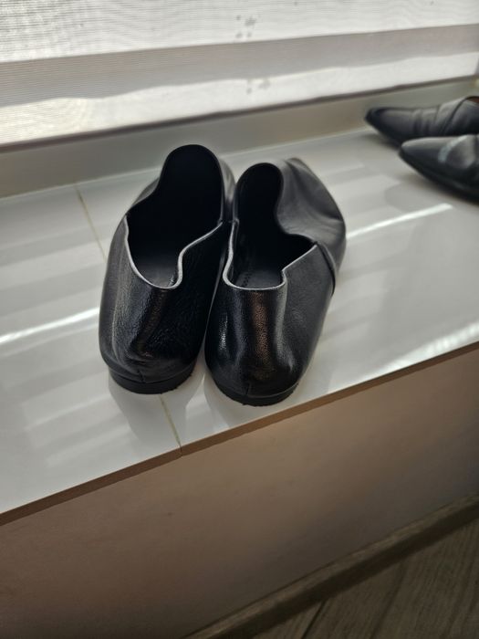 Туфлі балетки лодочки шкіряні.