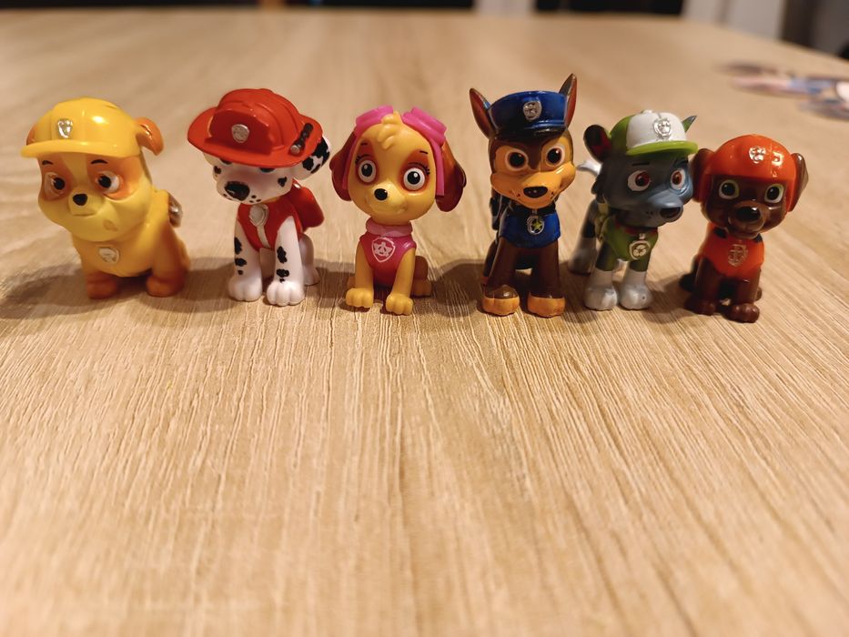Psi Patrol, 6 figurek