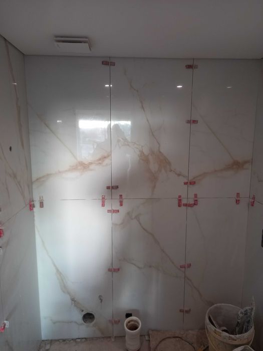 Ladrilhador proficional e remodelação  em geral.