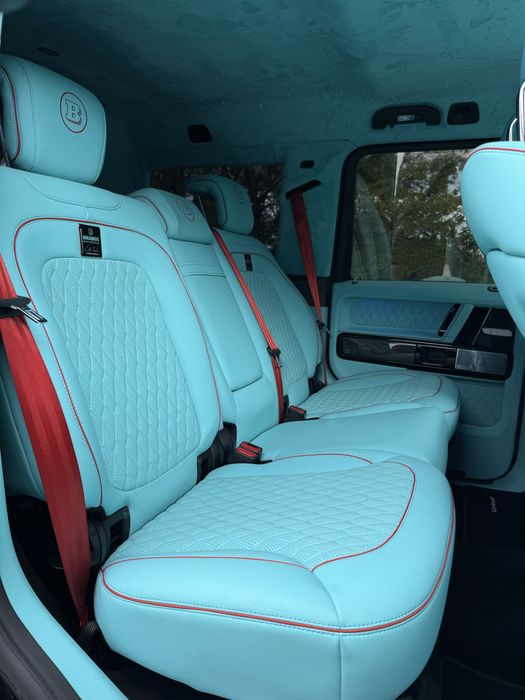 Аренда MERCEDES-BENZ G63 ROCKET 800 / Прокат авто Киев / Оренда преміум авто / Брабус