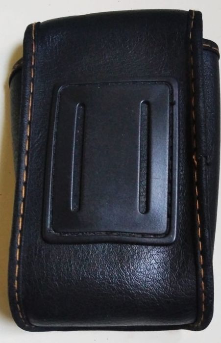 Продам недорого чехлы для фотоаппарата.  Германия.