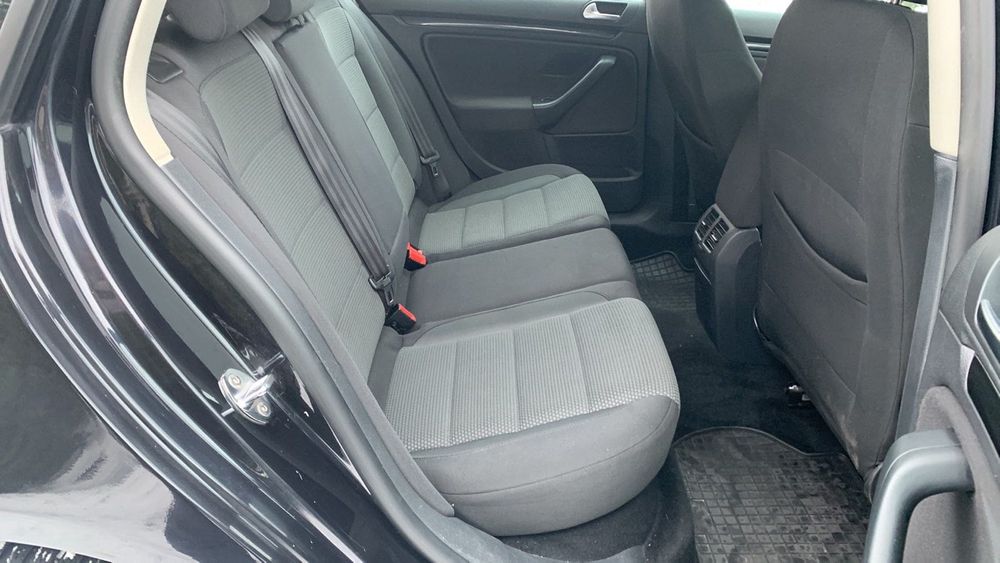 Volkswagen Golf 6 1,6 MPI 75 кВт