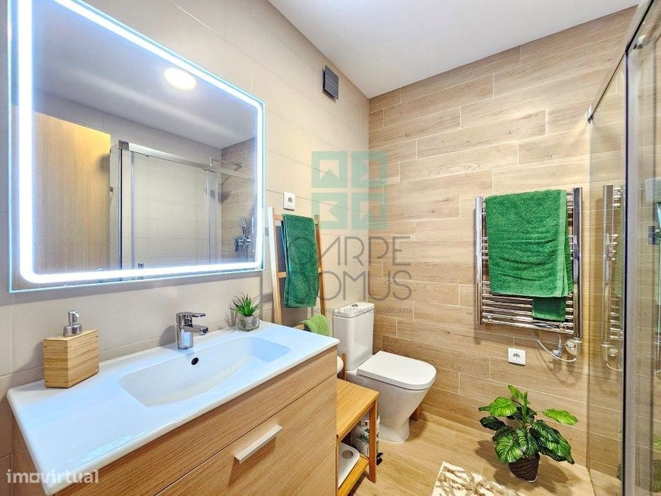 Apartamento T1 renovado em Cascais