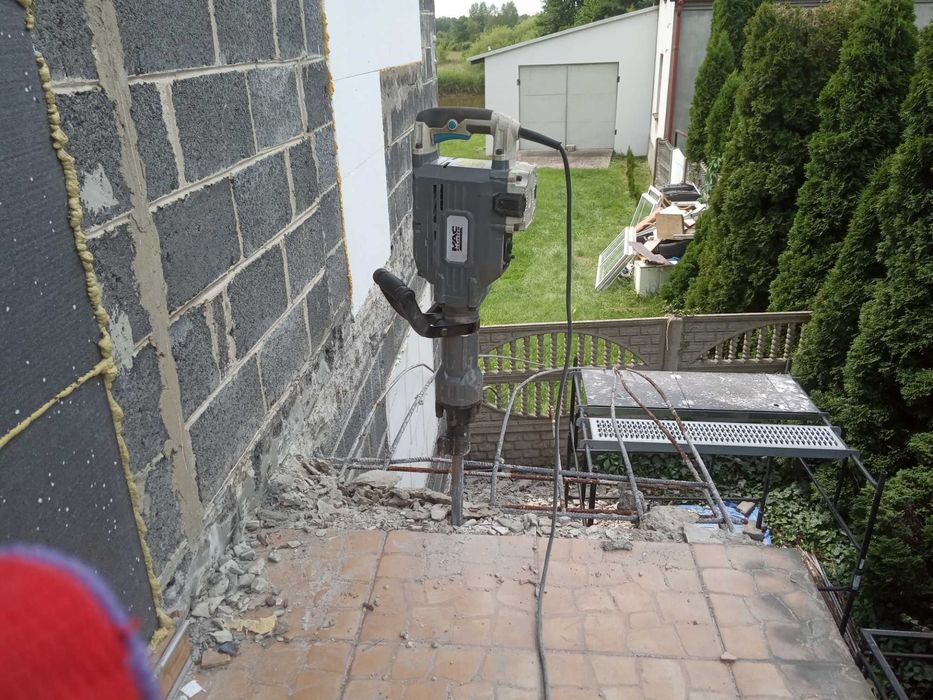 Wynajem młot wyburzeniowy kujący udarowy dłuta Bosch, DeWalt Promocja