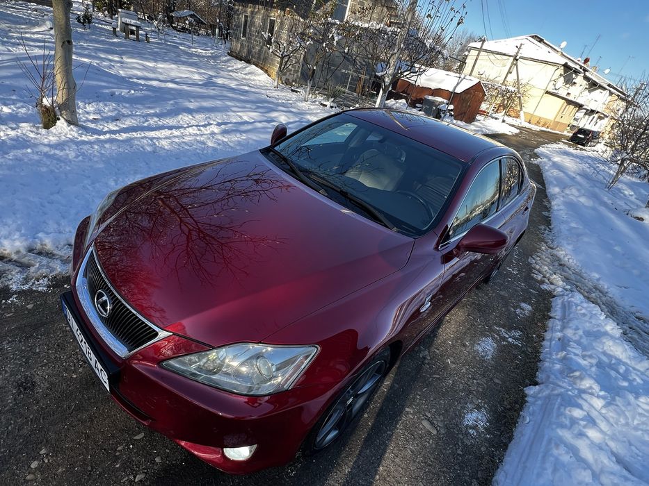 Продається Лексус Is 220d