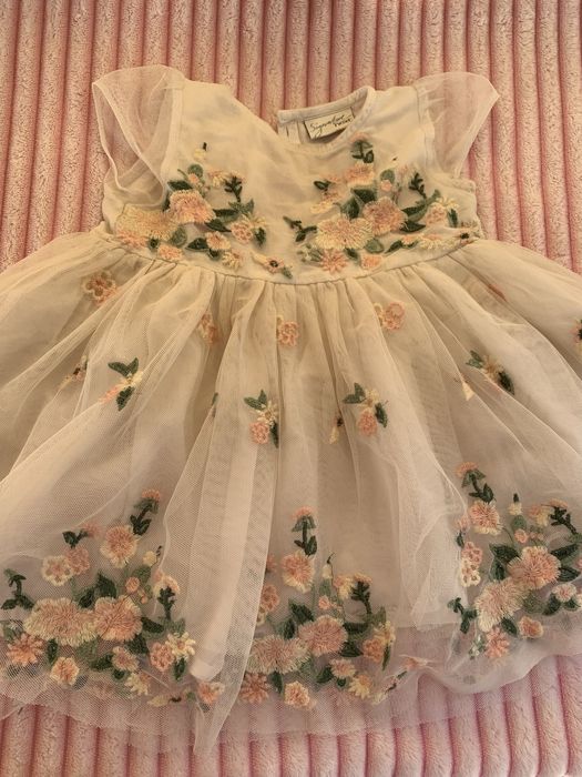 Плаття на рочок, пишне, гарне, святкове