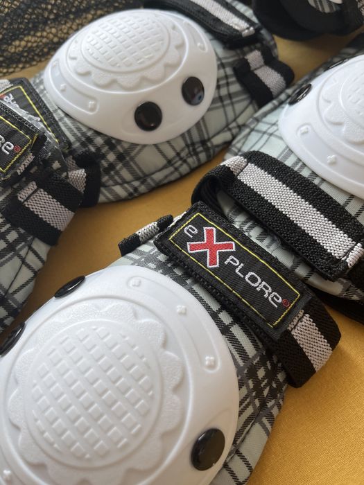 Детская защита на руки, колени, голову. Цена за все