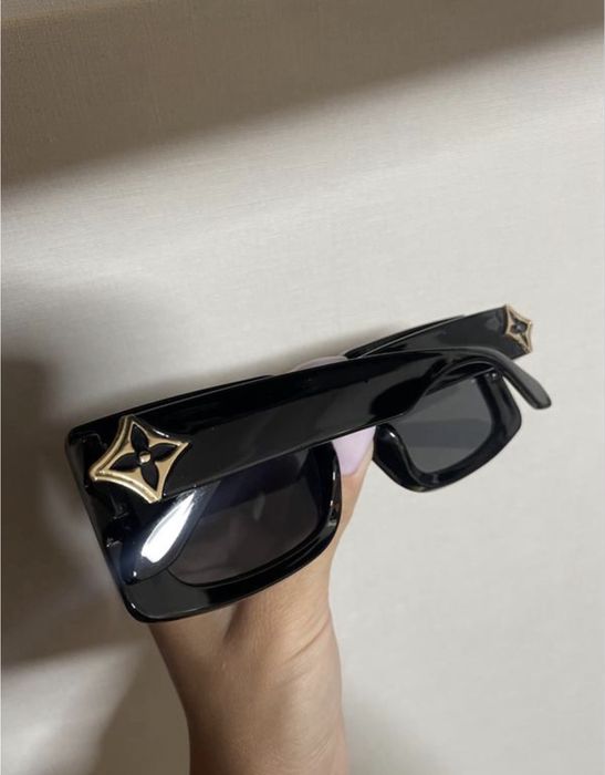 Сонцезахисні окуляри  louis vuitton