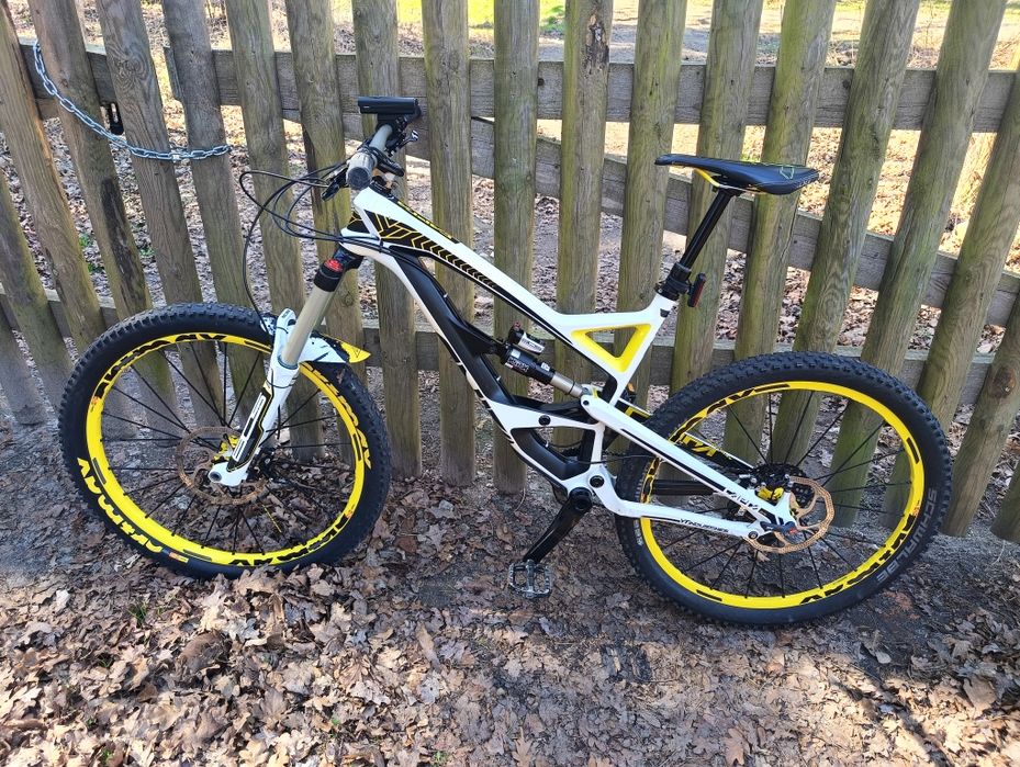 Capra yt 27.5 carbon