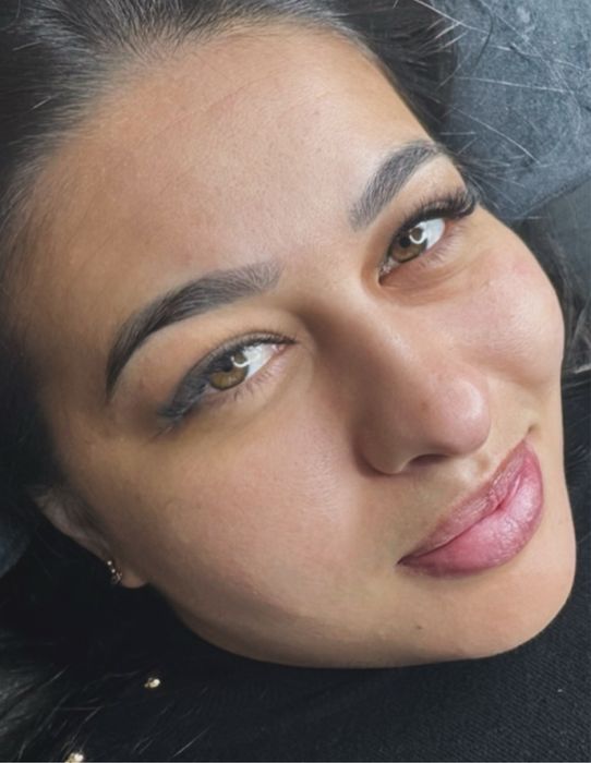 Extensão de pestanas e lash liftting