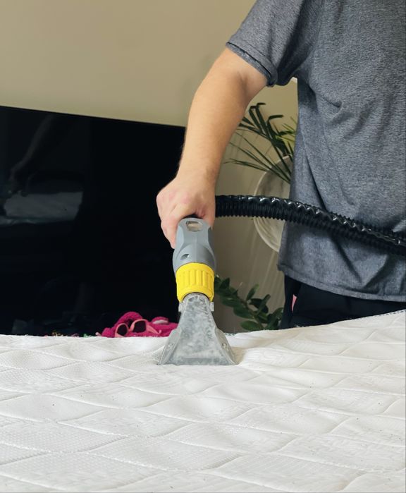 Клінінг компанія прибирання,миття вікон,хімчистка,миття під тиском