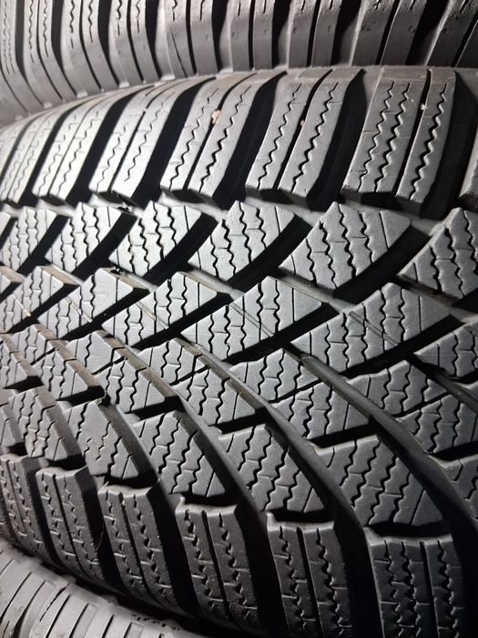 Шини б/у зимові 205/60 16 Bridgestone LM 001