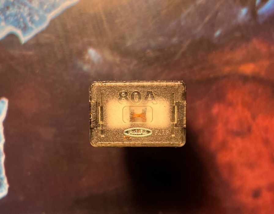 Продам предохранитель на 80 ампер