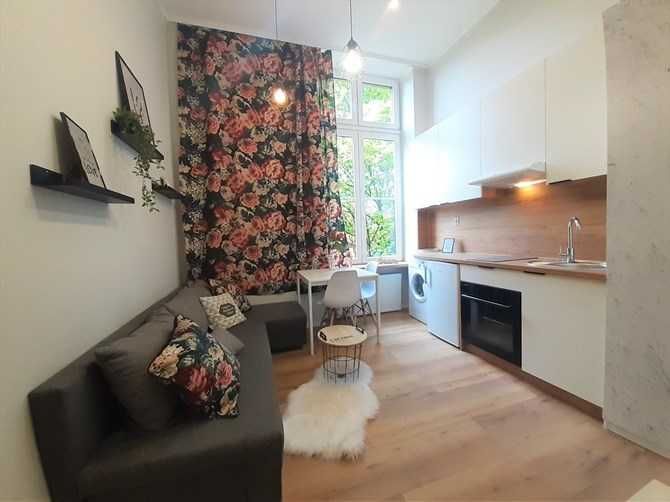 Kawalerka, pet-friendly - 3 Maja 33, Centrum, BRAK PROWIZJI
