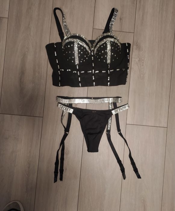 Victoria's Secret blyszczaca bielizna diamenty prezent święta