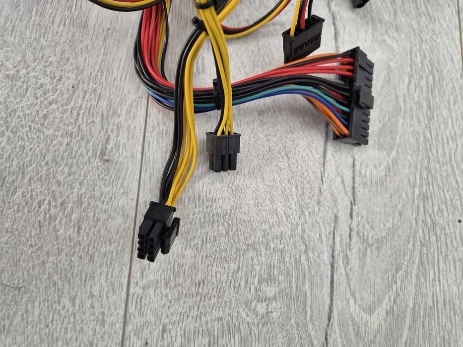 блок живлення 450W LogicPower (4+4pin CPU \ 6pin GPU)