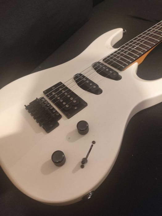Guitarra Aria Pro 2 Branca