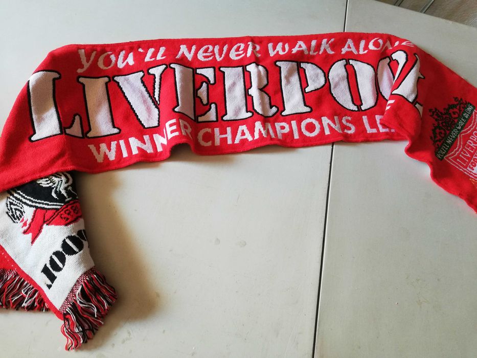 cachecóis de clubes internacionais