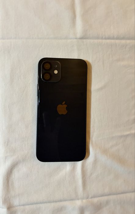 Iphone 12 64 GB usado
