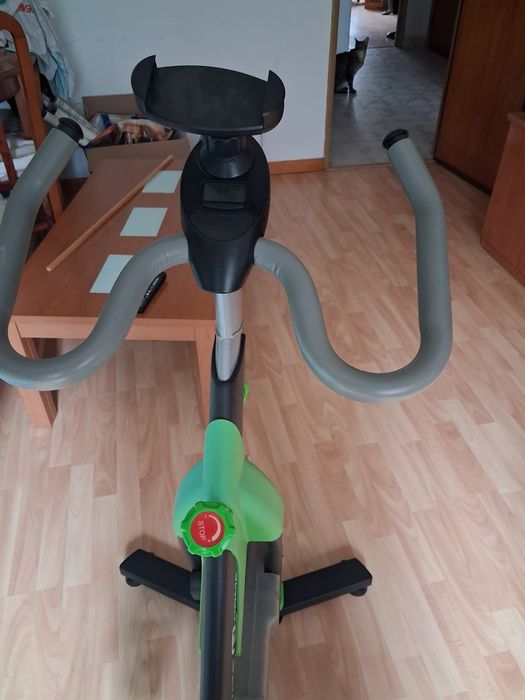 Bicicleta de ginásio