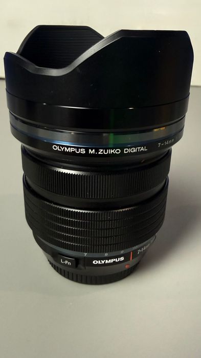 OLYMPUS M.Zuiko Digital ED 7–14mm f/2.8 PRO  – jak nowy, pudełko