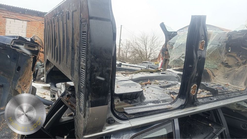 Задняя правая кузовная четверть для Nissan Navara D22