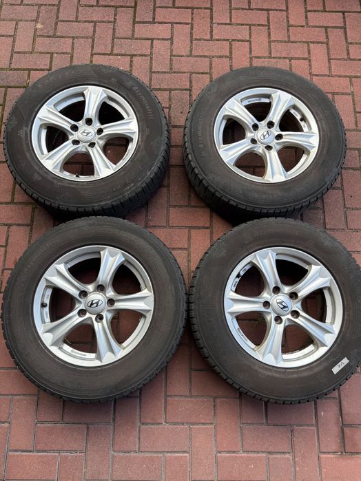 Koła hyundai 215/70 R16  rozstaw śrub 5x114,3