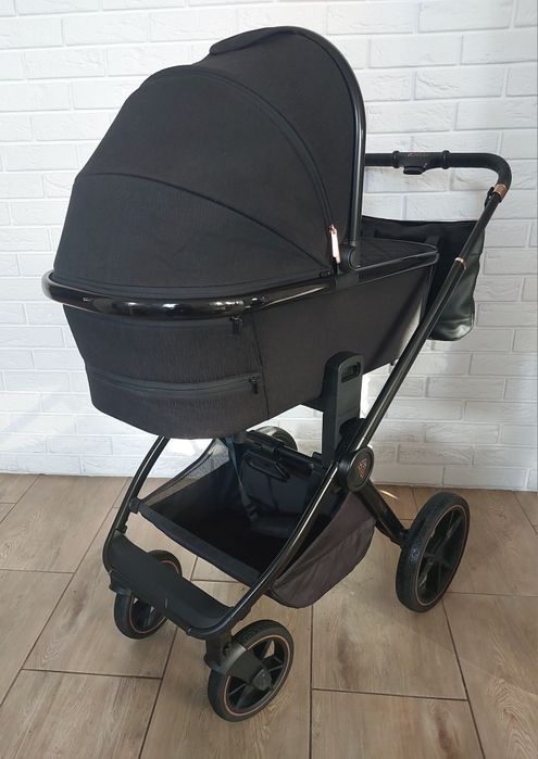 Piękny wózek.  Venicci 2w1 czarny WYSYŁAM