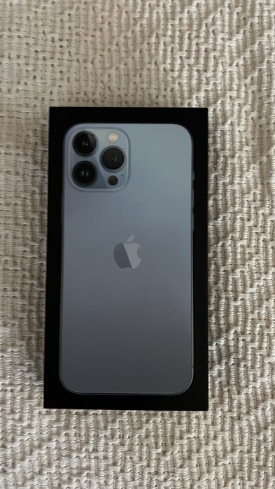 iPhone 13 Pro Max azul