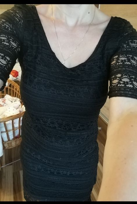 Koronkowa sukienka czarna h&m s/m