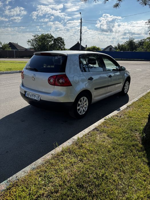 Гольф 5 2003року