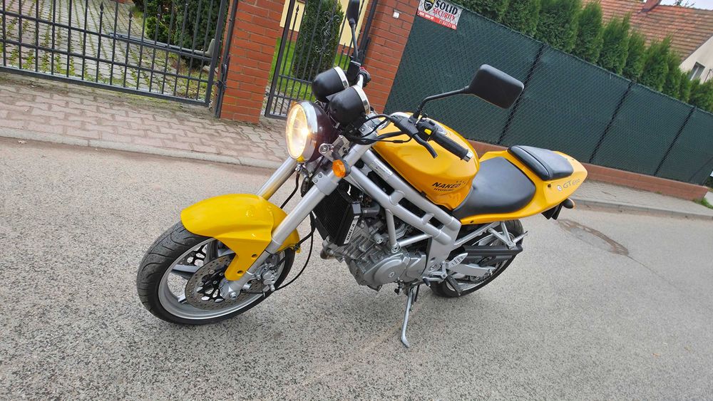 HYOSUNG GT 650 COMET 2007R 14 TYŚ KM. przebiegu  - Jak nowy !