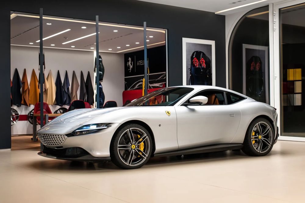 Ferrari Roma Piękna konfiguracja