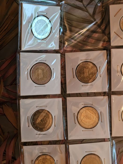 Vária moedas 2€ unc