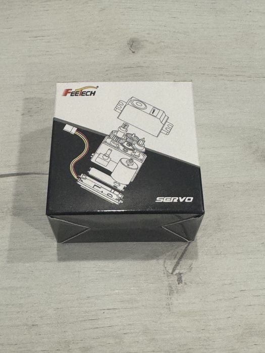 Новий цифровий сервопривід Feetech STS3215 12V.