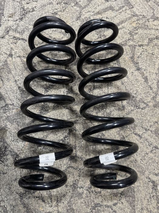 Sprężyny VW golf /7gti/OEM
