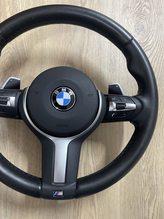 Volante original bmw F10 F11 F12 F13  pack M