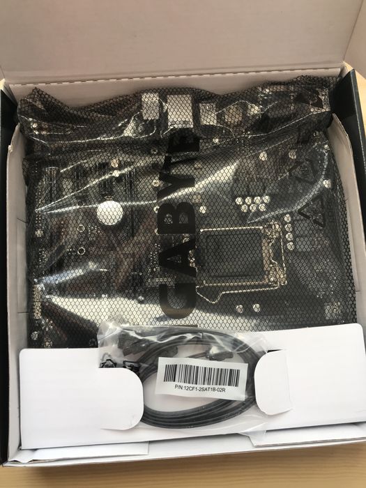 Материнська плата Gigabyte B560M DS3H V3 Нова, запакована.