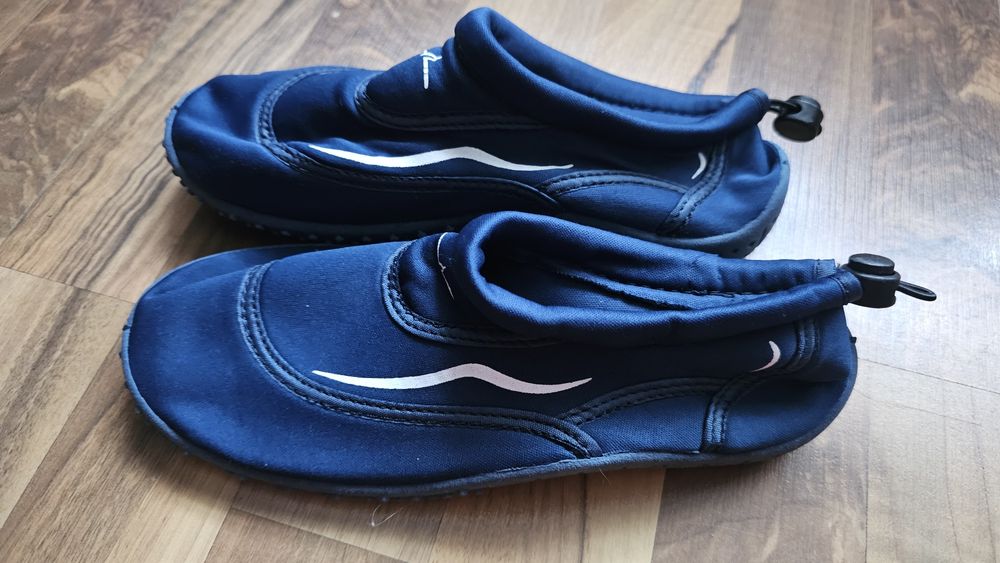 Buty do wody roz. 33