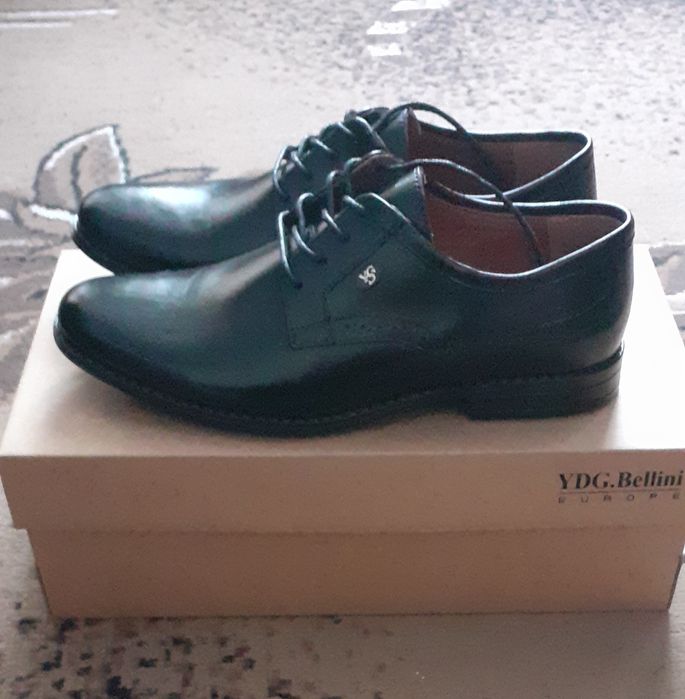 Мужские кожаные туфли