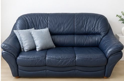 Sofás em pele genuína azul | 3 lugares + 1 poltrona | Muito confortáveis