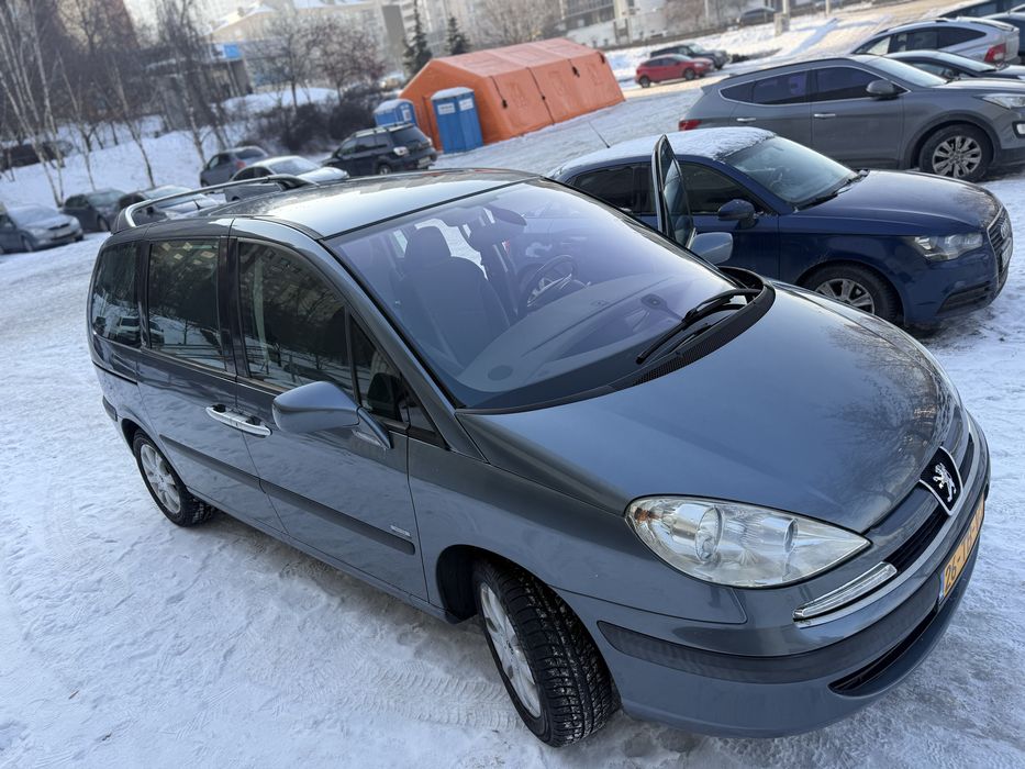 Peugeot 807 TDI 2.0  хороша комплектація