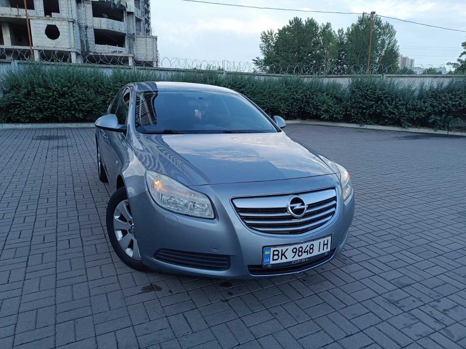 Опель Інсігнія 2009