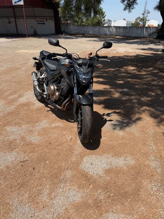 Honda CB 500 F |