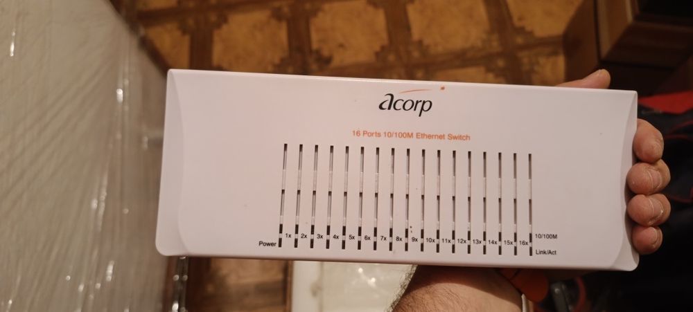 Продам марштизатор Свіч на 16 портів.