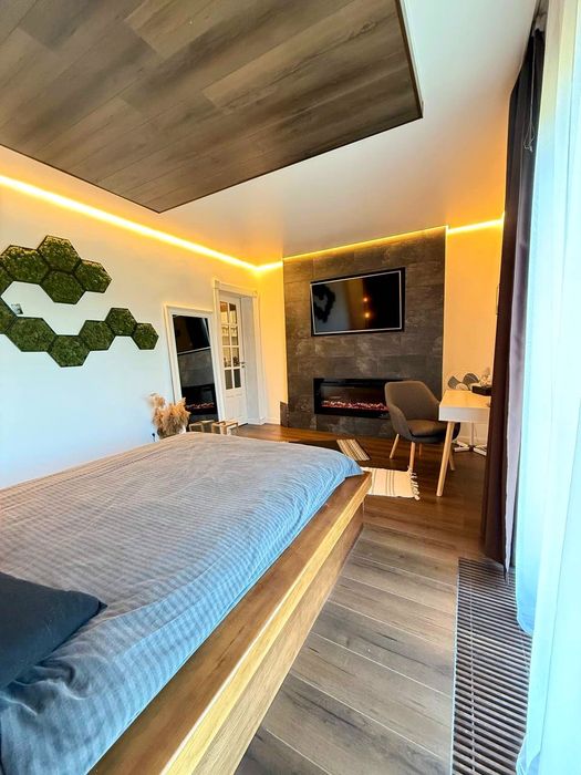 Продаж будинку в  Брюховичах