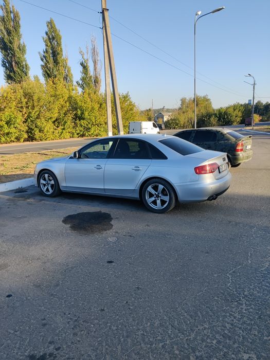 Ауди А4 б8  2008г