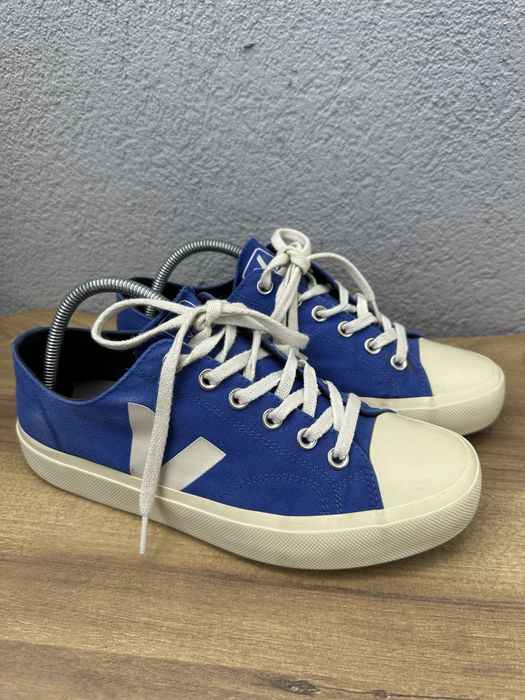 Veja Wata II Low Canvas Paros Pierre trampki